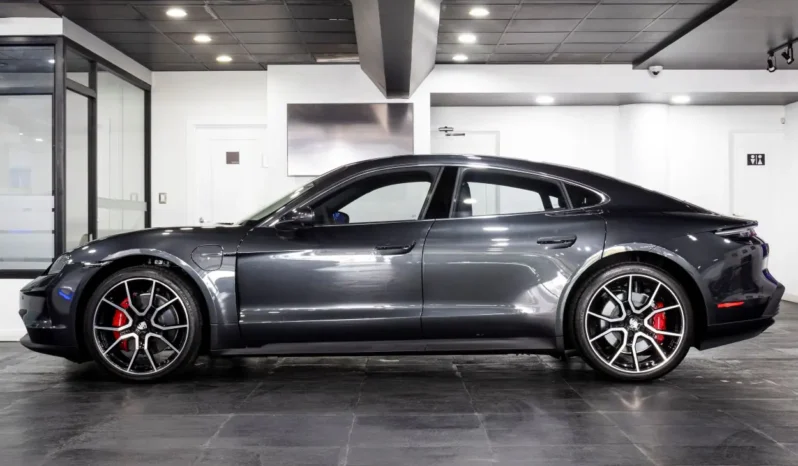 Porsche Taycan 4S – 2025 lleno