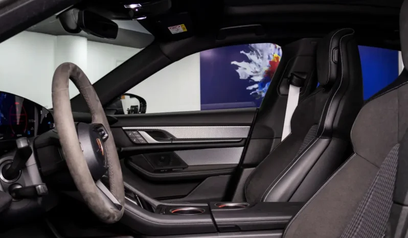 Porsche Taycan 4S – 2025 lleno