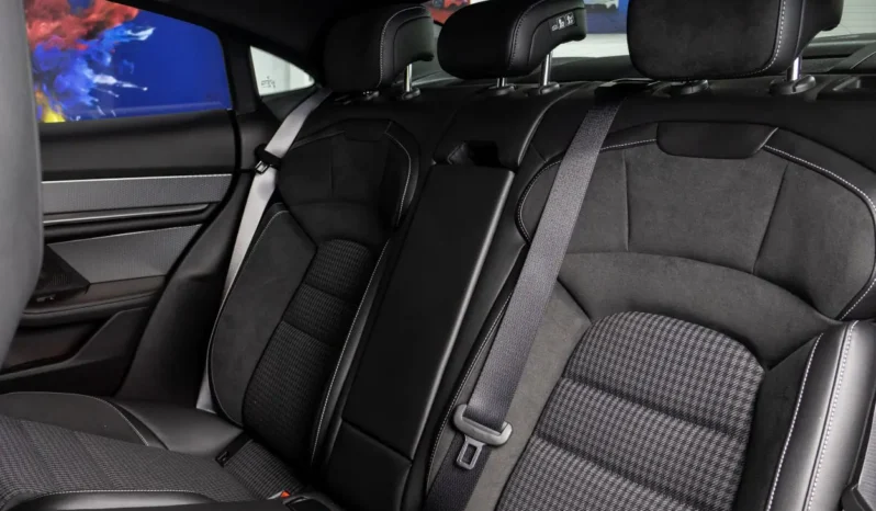 Porsche Taycan 4S – 2025 lleno