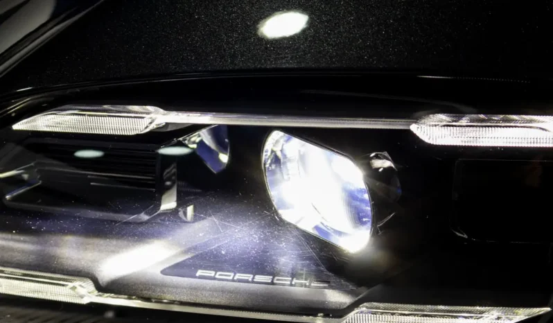 Porsche Taycan 4S – 2025 lleno