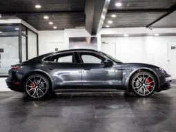 Porsche Taycan 4S – 2025 lleno