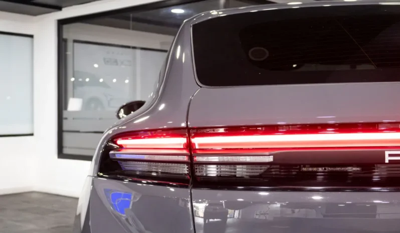 Porsche Macan 4S Electric – 2025 lleno