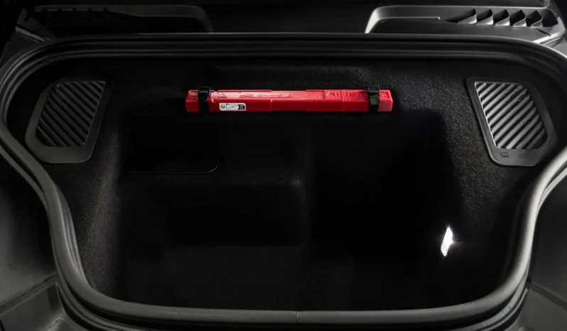 Porsche Macan 4S Electric – 2025 lleno