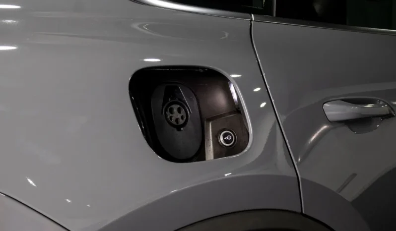 Porsche Macan 4S Electric – 2025 lleno