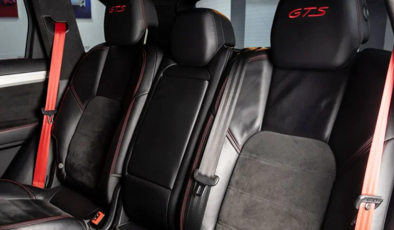 Porsche Cayenne GTS – 2016 lleno