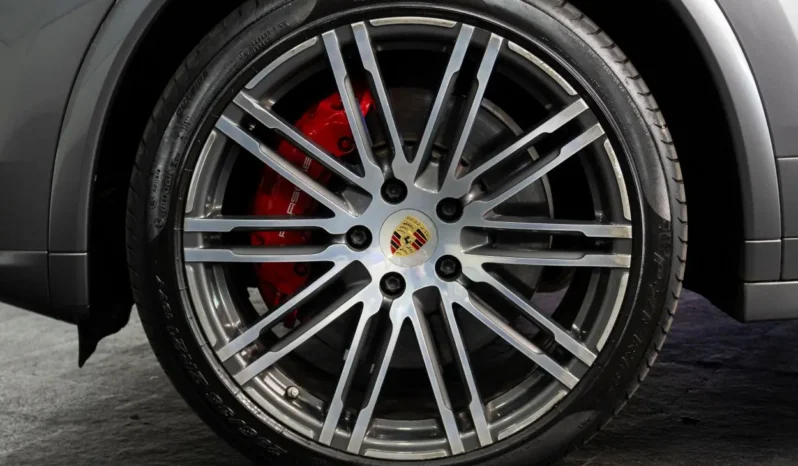 Porsche Cayenne GTS – 2016 lleno