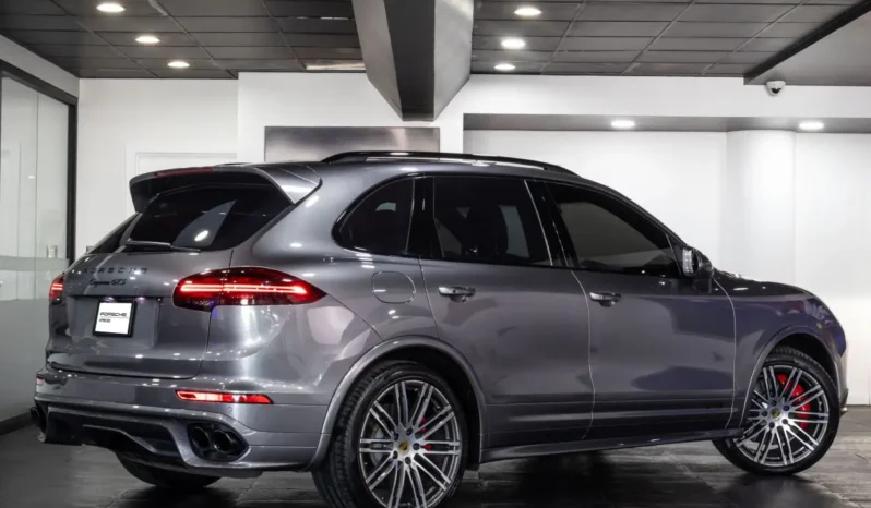 Porsche Cayenne GTS – 2016 lleno