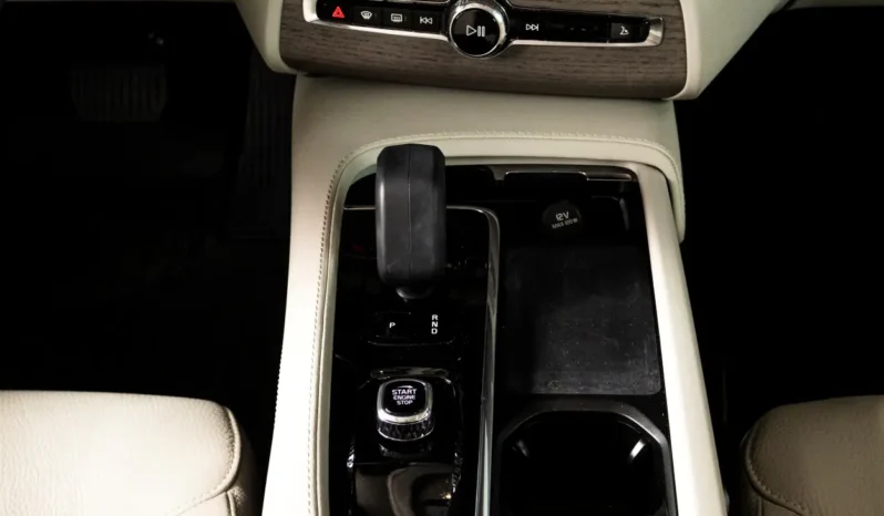 Volvo – XC90  B6 – 2024 lleno